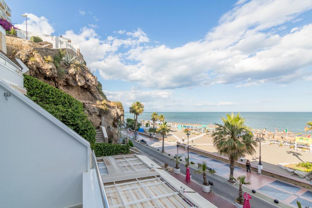 Roca Chica A Apartamento Adc Torremolinos Exterior photo