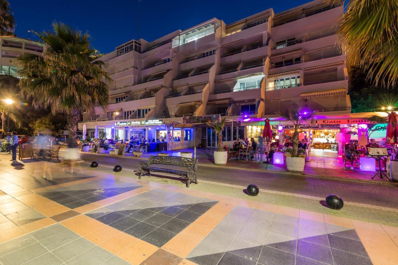 Roca Chica A Apartamento Adc Torremolinos Exterior photo