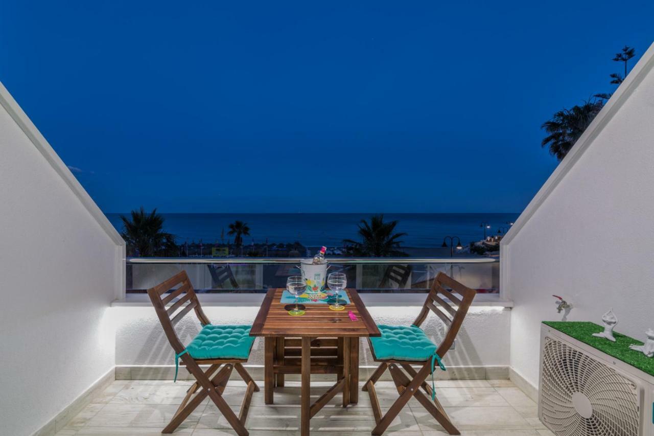 Roca Chica A Apartamento Adc Torremolinos Exterior photo